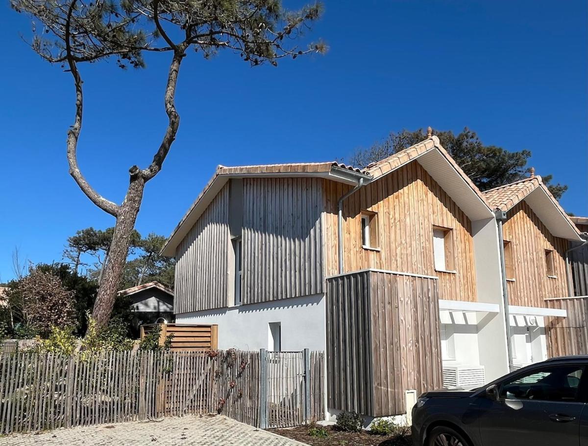 Neuve 300 M Sud 3 Villa